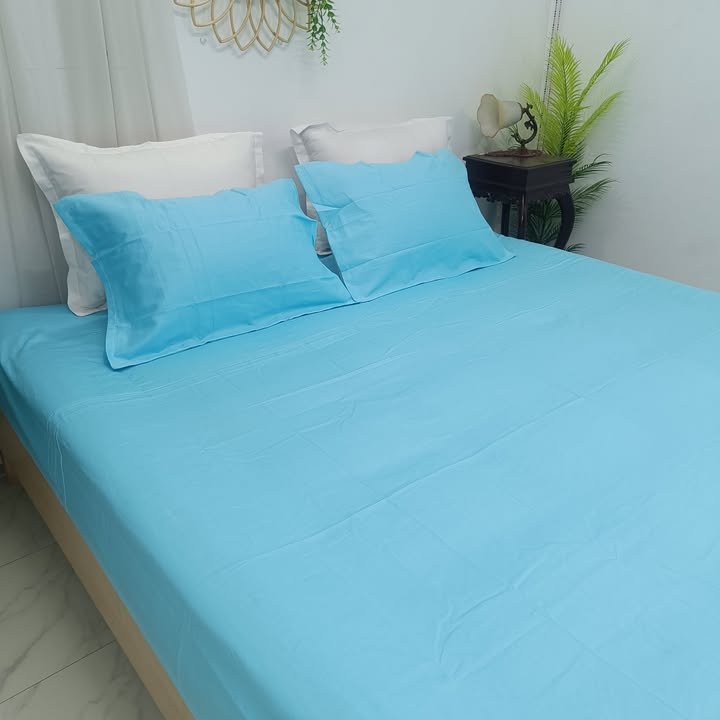 Sky Bliss – Solid Color Cotton Bedsheet